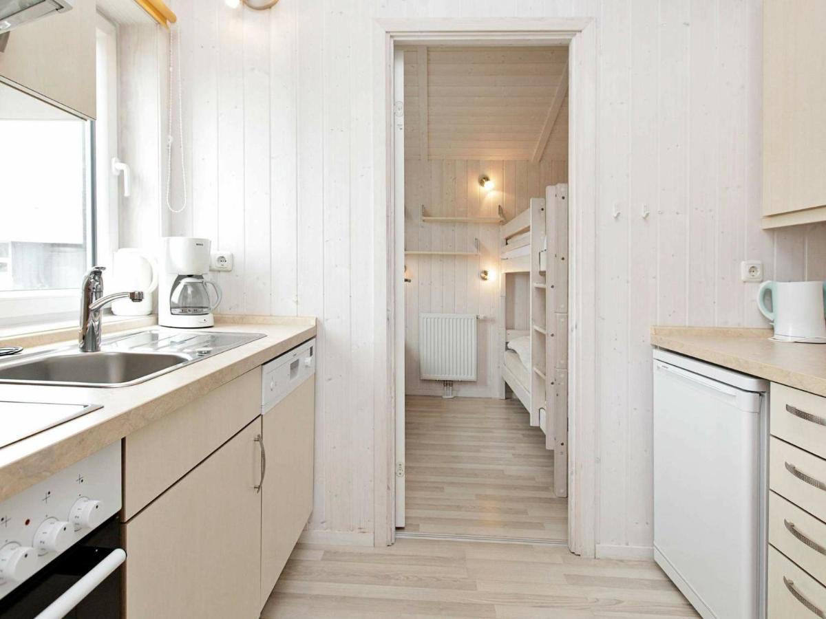 5 Person Holiday Home In Gromitz Bagian luar foto