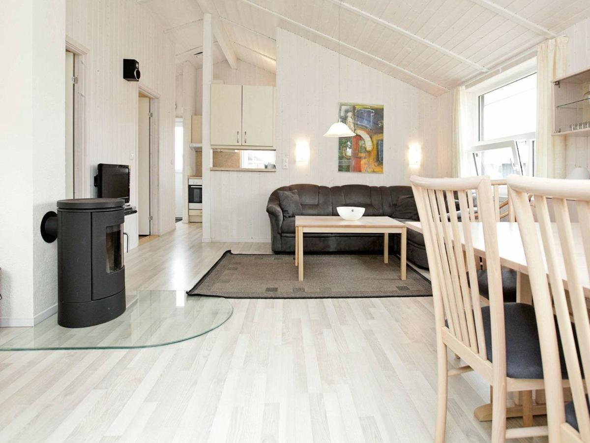 5 Person Holiday Home In Gromitz Bagian luar foto