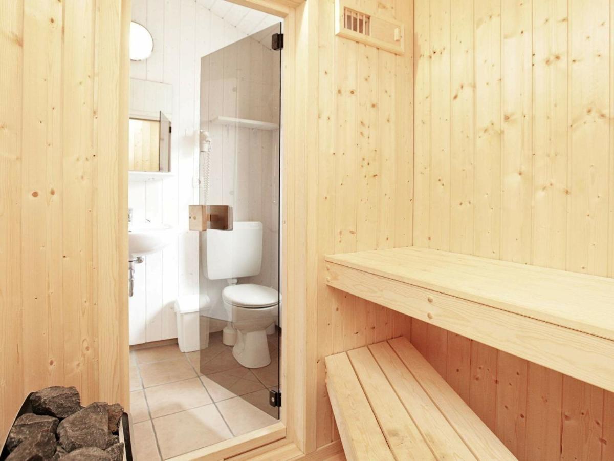 5 Person Holiday Home In Gromitz Bagian luar foto